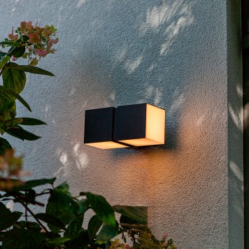 Уличный настенный светильник Arte Belgrade A5193AL-2BK-3