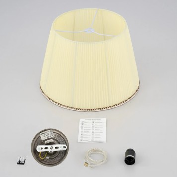 Люстра Citilux Вена CL402033-7