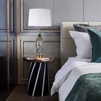 Лампа настольная Delight Collection BRTL3238-4