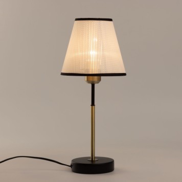 Лампа настольная DeMarkt Конрад 667034401-1