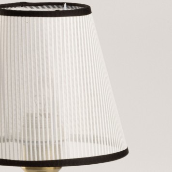 Лампа настольная DeMarkt Конрад 667034401-3