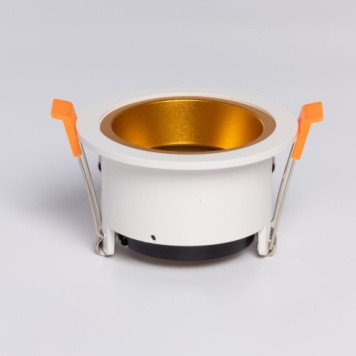 Светильник точечный DeMarkt Прайм 850010701-2