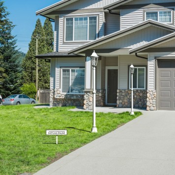 Уличный фонарь Eglo Navedo 93453-5