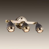 Спот Favourite Sorento 1584-3W