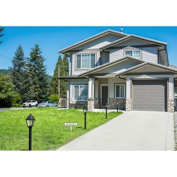 Уличный фонарь Favourite Leon 1812-1F-1