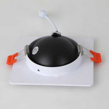 Светильник точечный Favourite Cardine 2417-1U-7