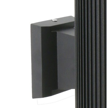 Уличный настенный светильник Favourite Pola 2858-2W-3