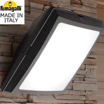 Уличный настенный светильник Fumagalli Giova/Guizeppe 4P2.702.000.AYF1R-1