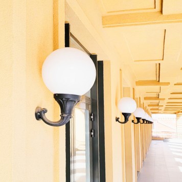 Уличный настенный светильник Fumagalli Ofir/Globe 400 G40.132.000.AYE27-1