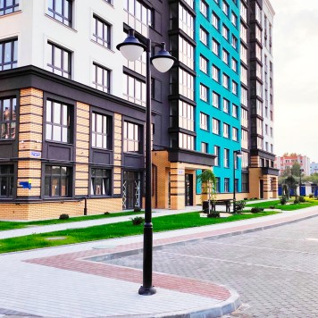 Уличный фонарь Fumagalli Ektor 4000/Midipilar/Vivi 2L Led-Hip V50.372.A20.AXH27-1