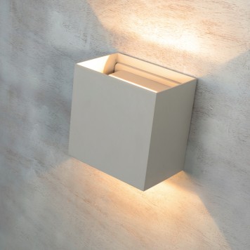 Уличный настенный светильник Mantra Davos 7435-3