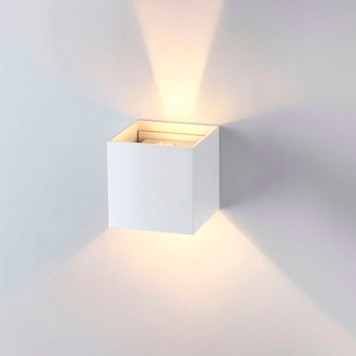 Уличный настенный светильник Novotech Calle 357518-3