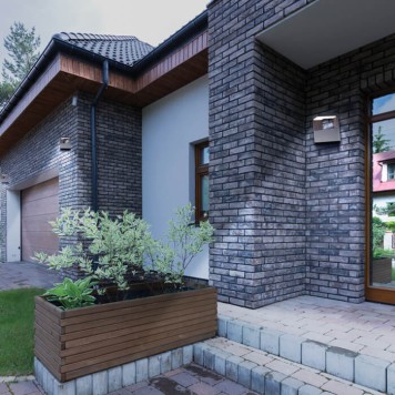 Уличный настенный светильник Novotech Roca 357675-1