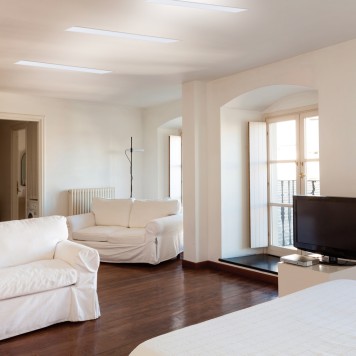 Светильник точечный Novotech Iter 358045-2