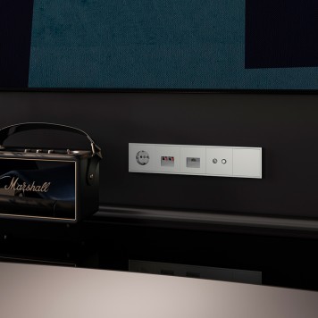 ТВ-розетка оконечная Voltum S70 05 VLS060405-3