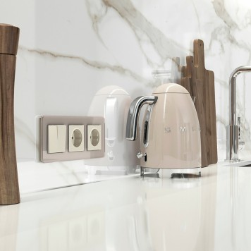 Розетка с заземлением Werkel айвори матовый W1171062-2