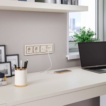 Розетка с заземлением Werkel слоновая кость W1171303-7