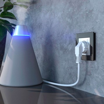 Умная встраиваемая розетка с заземлением и защитными шторками Werkel серебряный W1171606-3