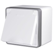 Розетка с заземлением, крышкой и шторками Werkel Gallant белый W5071201